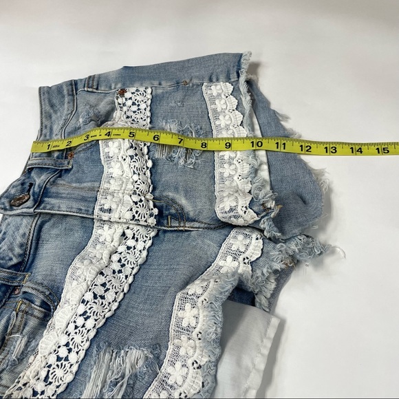 American Eagle Womens Size 6 Hi Rise Shortie Shorts Jean Lace Stretch #0424 - Picture 8 of 11